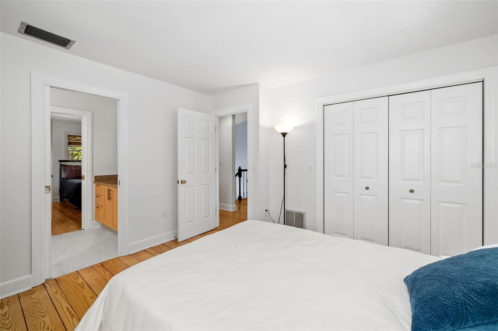 Image 64 of 85 For 1434 Ladue Lane