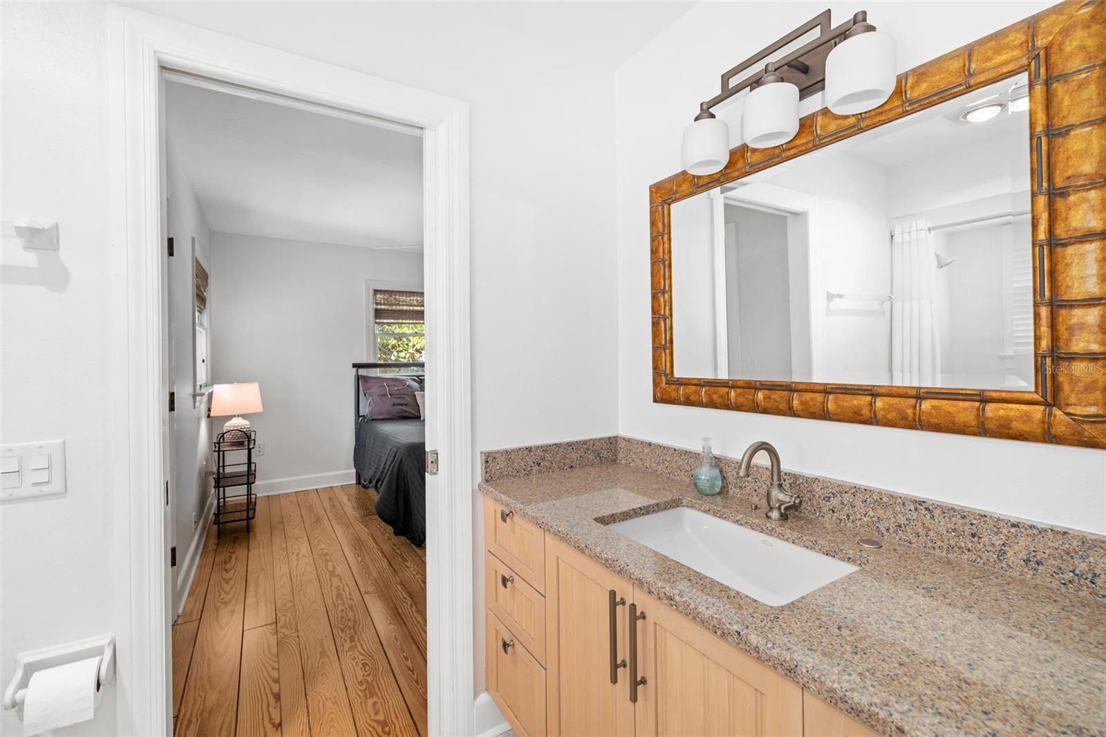 Image 65 of 85 For 1434 Ladue Lane