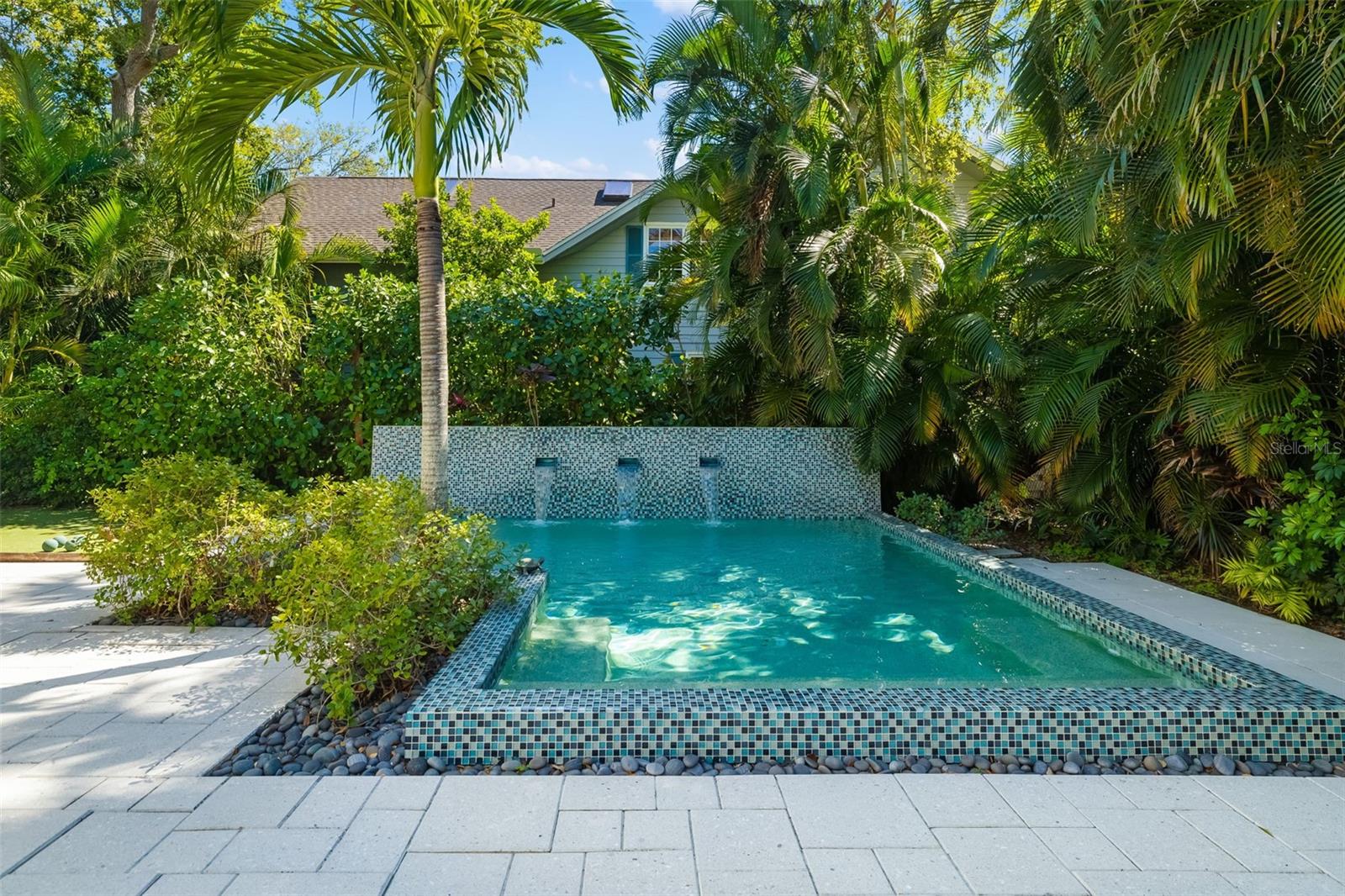 Image 72 of 85 For 1434 Ladue Lane