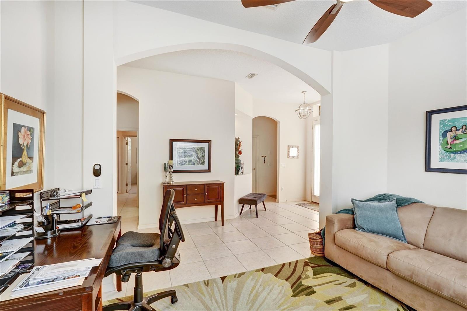 Image 16 of 41 For 4381 Reflections Parkway