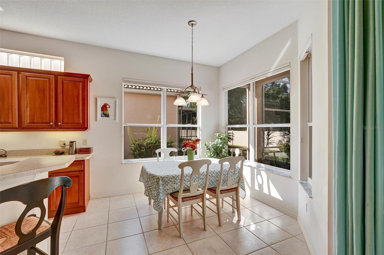 Image 9 of 41 For 4381 Reflections Parkway