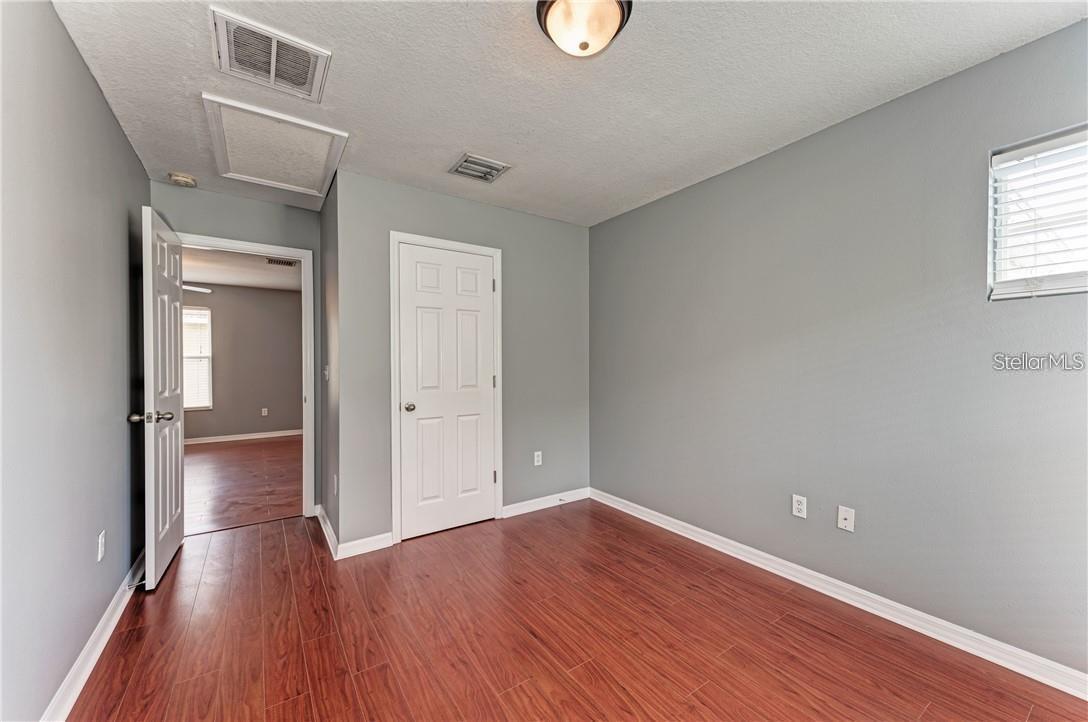 Image 22 of 38 For 10267 Newminster Loop