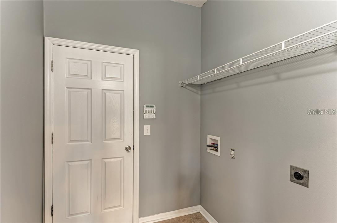 Image 31 of 38 For 10267 Newminster Loop