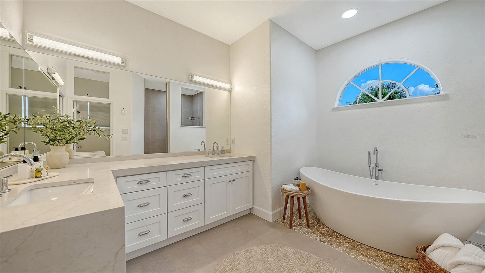 Image 28 of 49 For 3415 162nd Avenue E