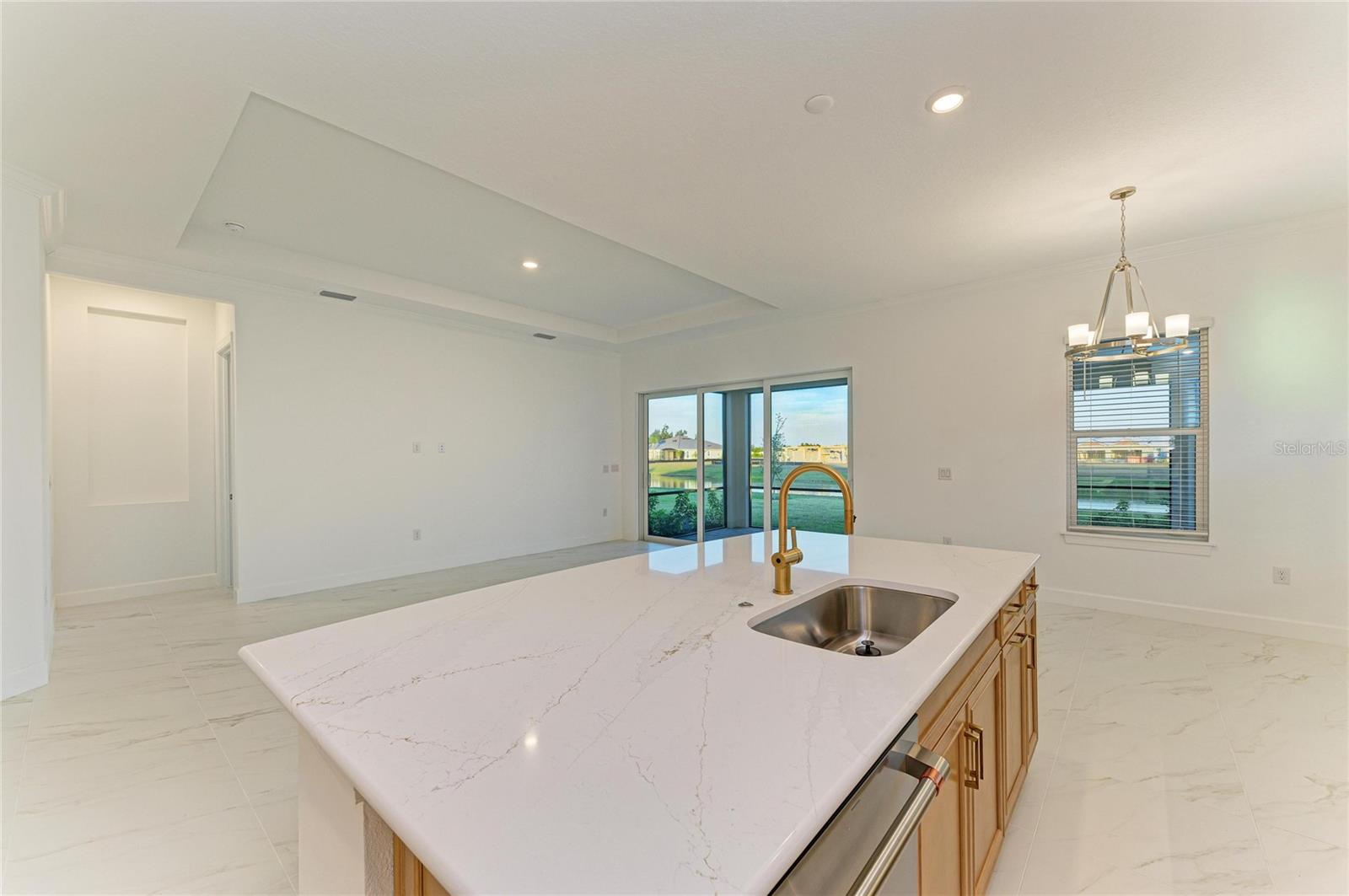 Image 24 of 72 For 3303 Vicenza Ct