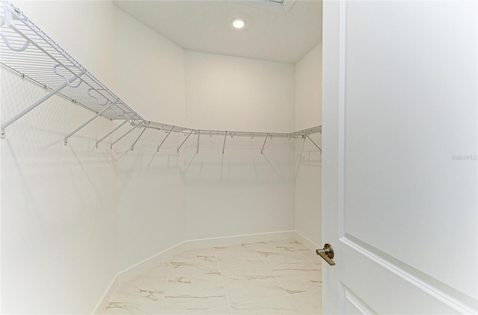 Image 35 of 72 For 3303 Vicenza Ct