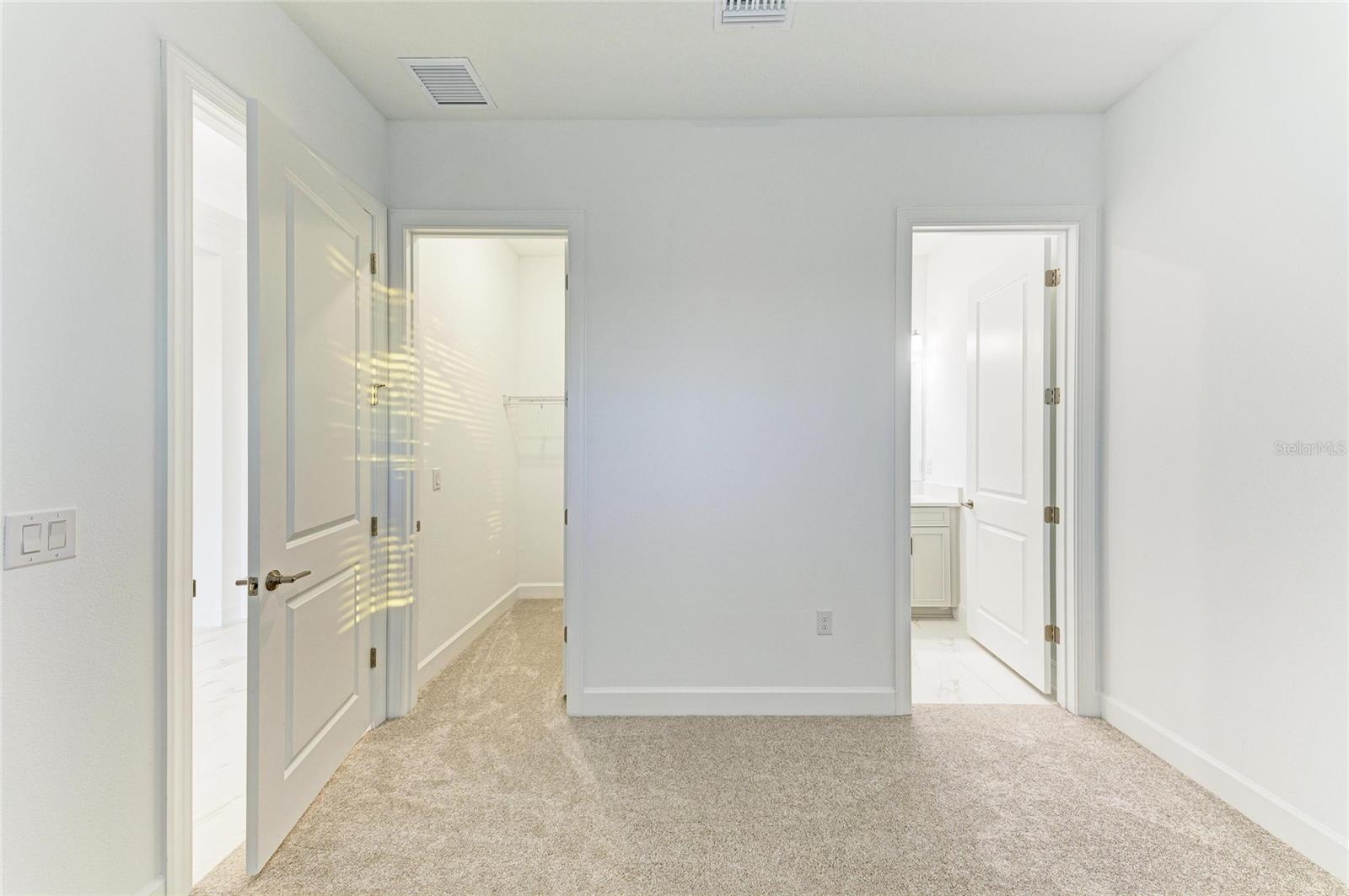 Image 38 of 72 For 3303 Vicenza Ct