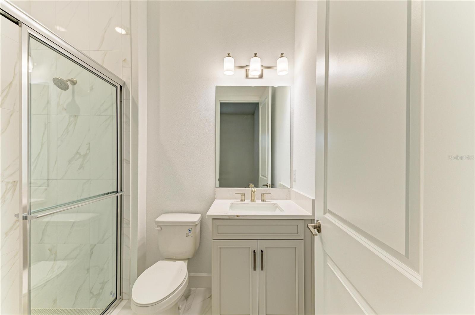 Image 39 of 72 For 3303 Vicenza Ct