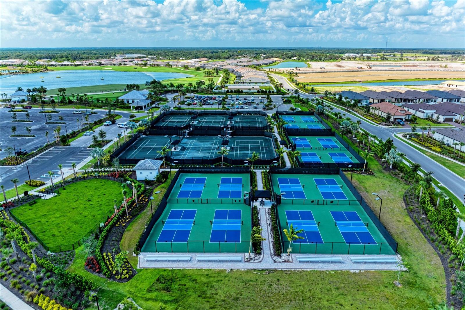 Image 61 of 72 For 3303 Vicenza Ct