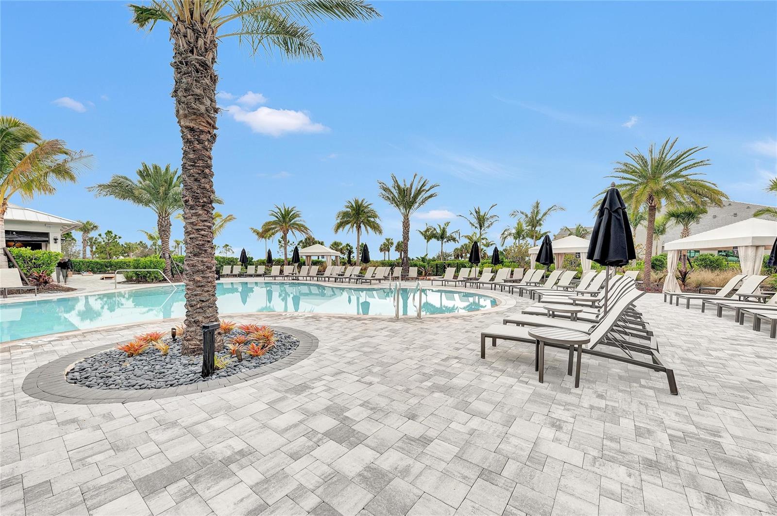 Image 70 of 72 For 3303 Vicenza Ct