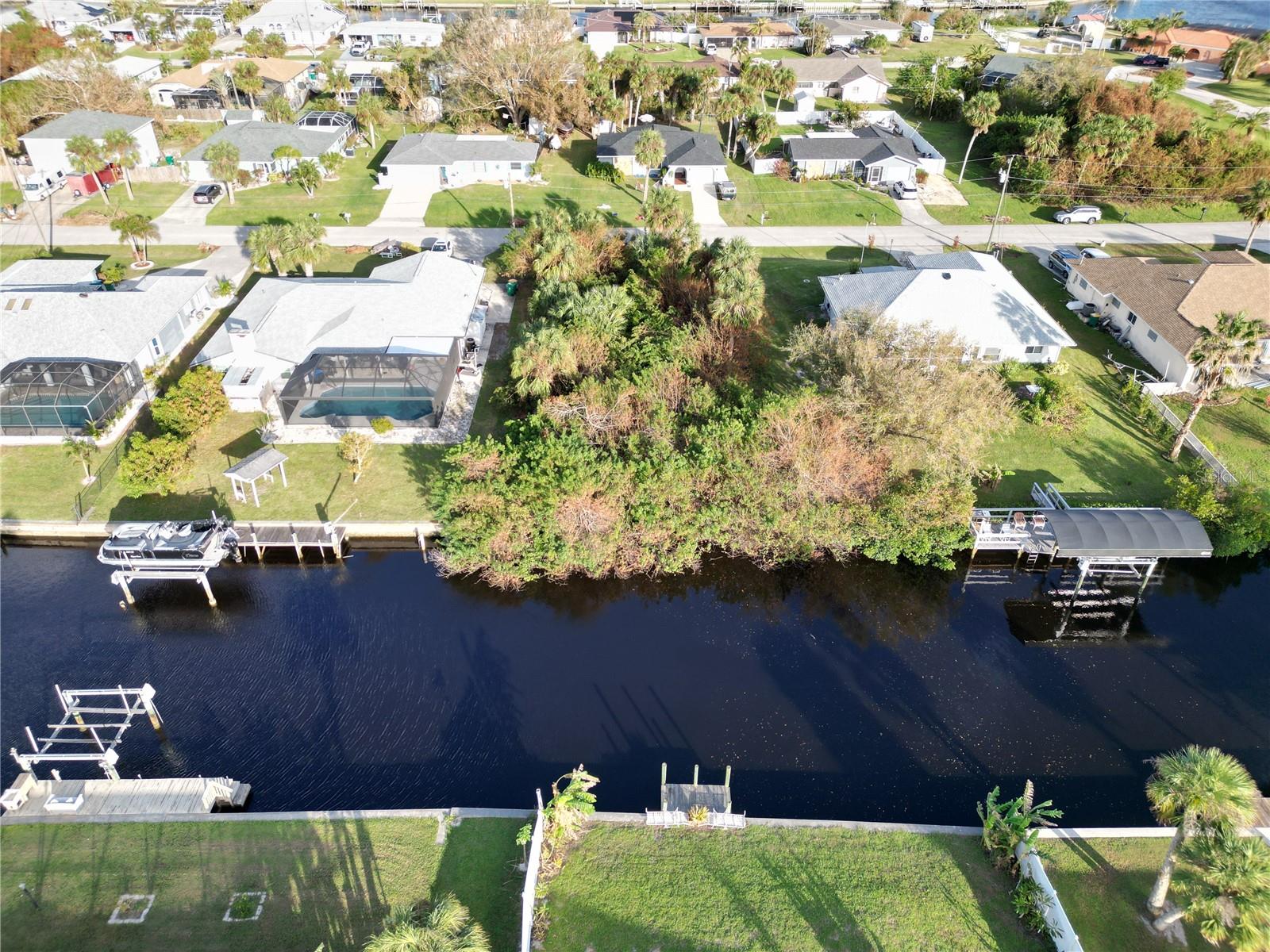 Image 2 of 13 For 4194 Yucatan Circle