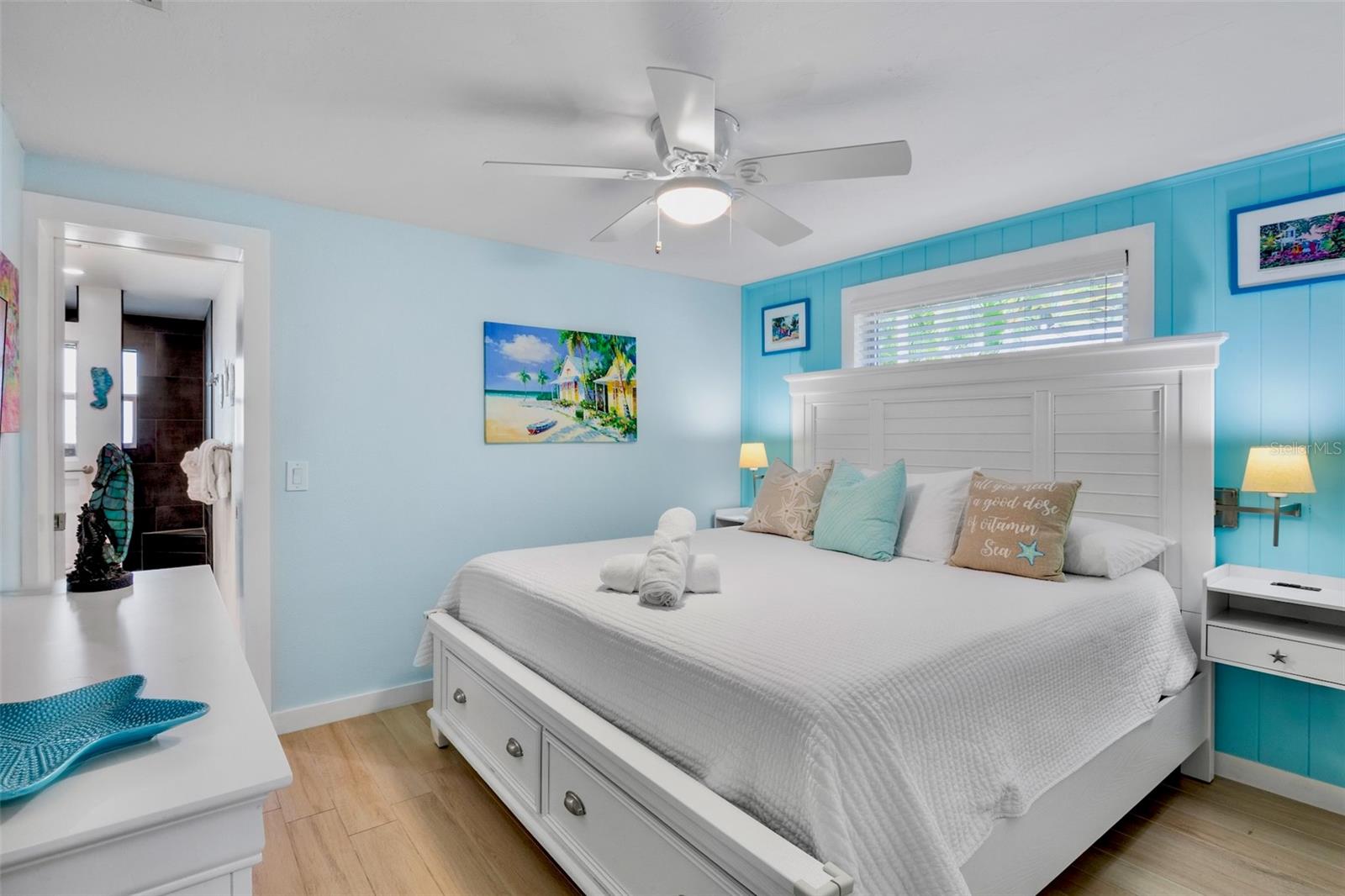 Image 16 of 37 For 5803 Imperiore Avenue