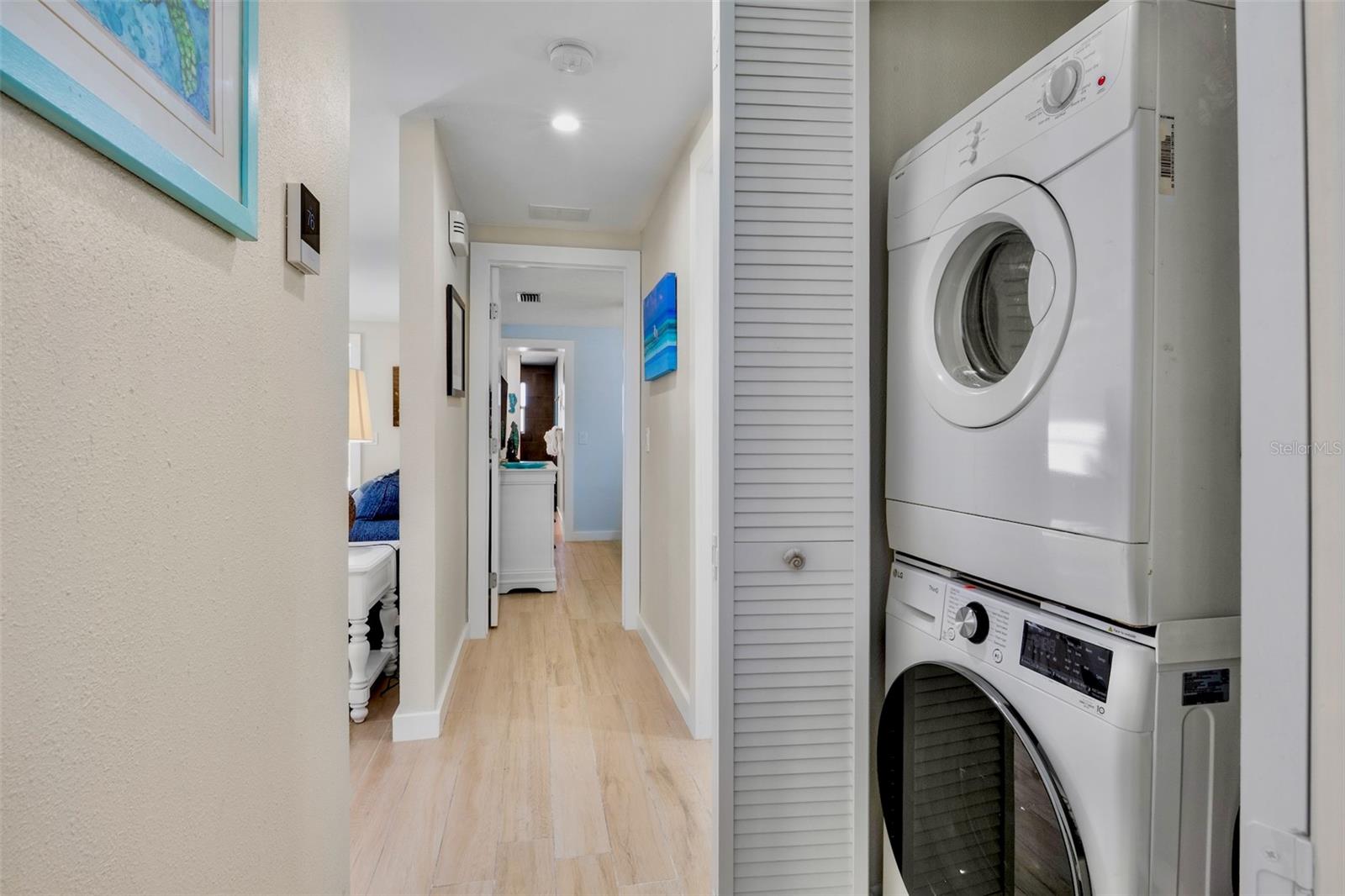 Image 23 of 37 For 5803 Imperiore Avenue