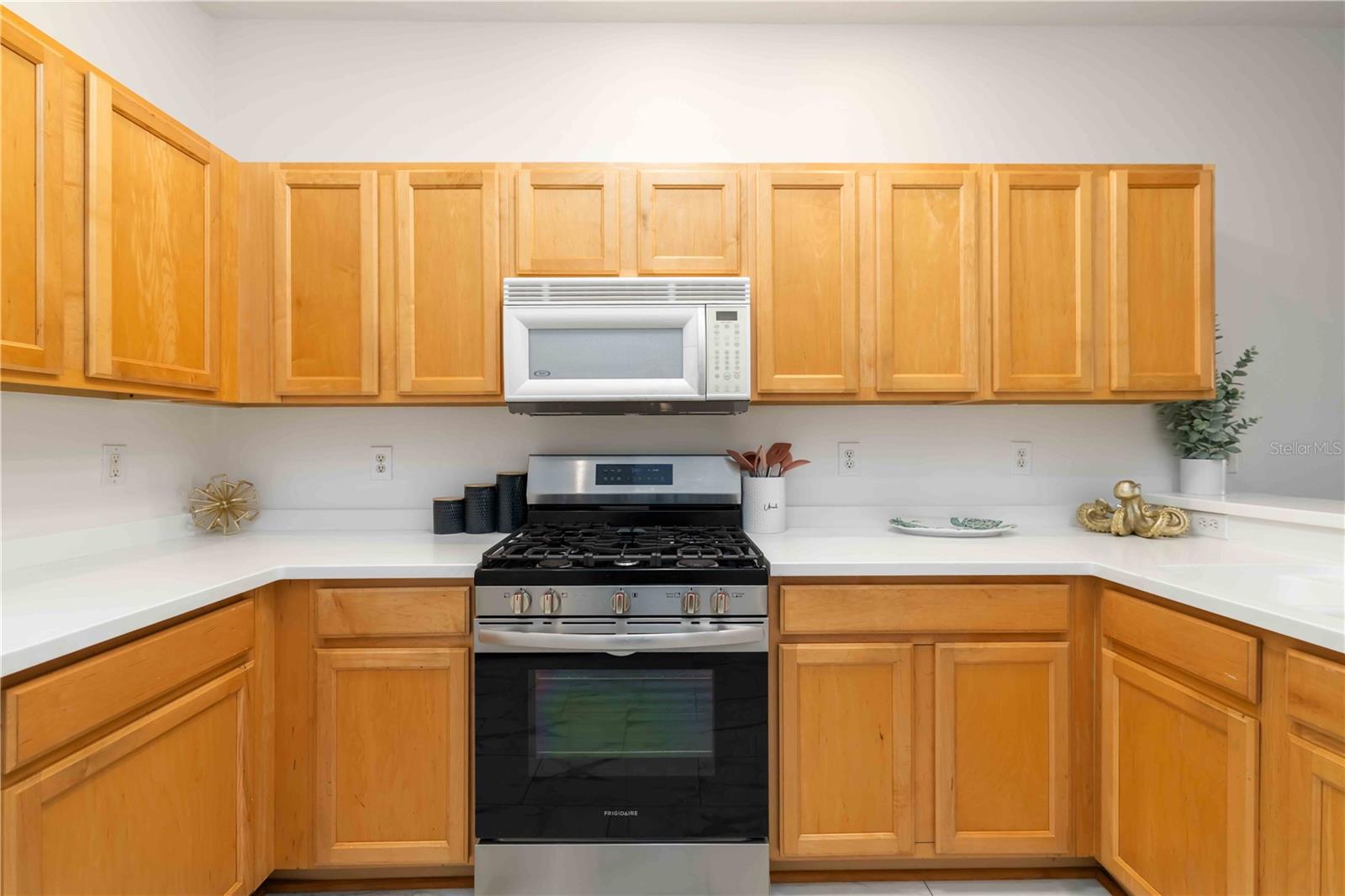 Image 27 of 39 For 4209 Cascade Falls Drive