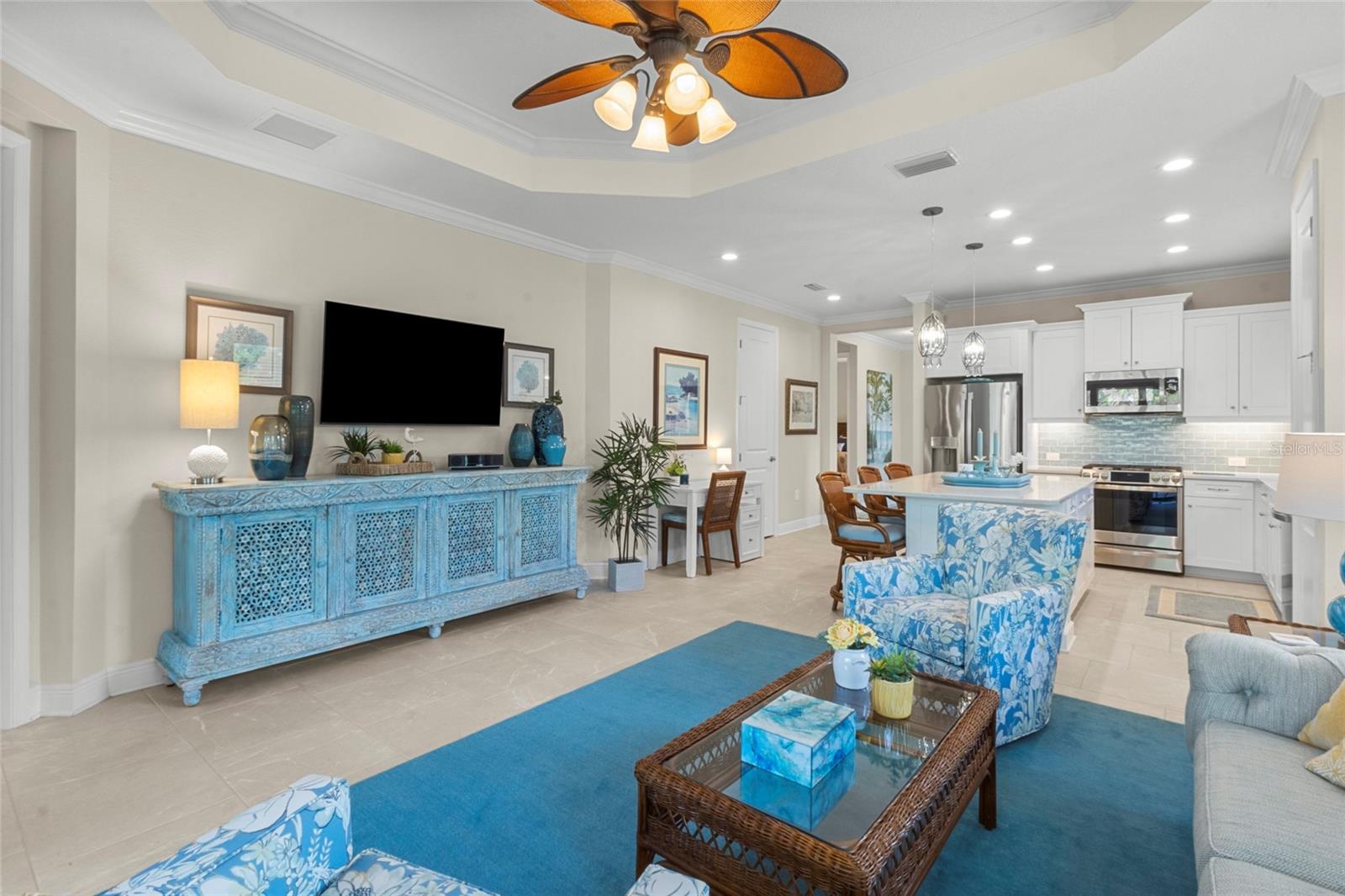 Image 2 of 84 For 200 Palidoro Circle