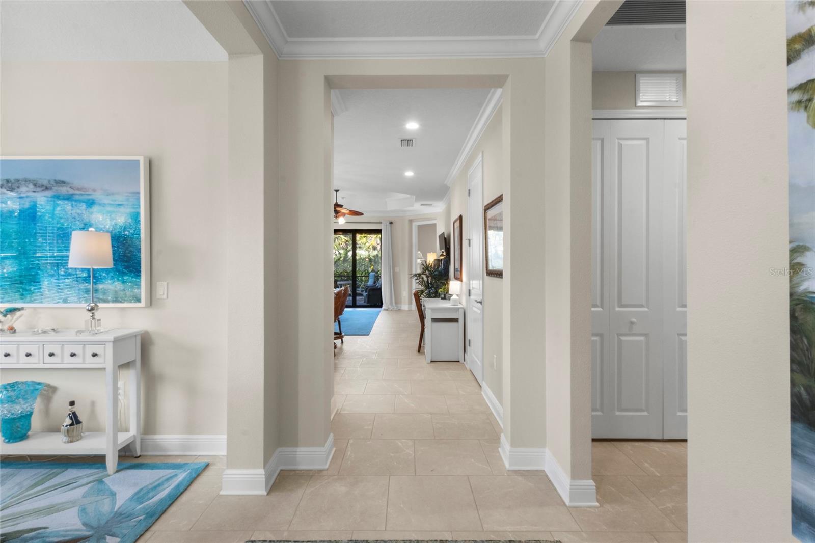 Image 21 of 84 For 200 Palidoro Circle