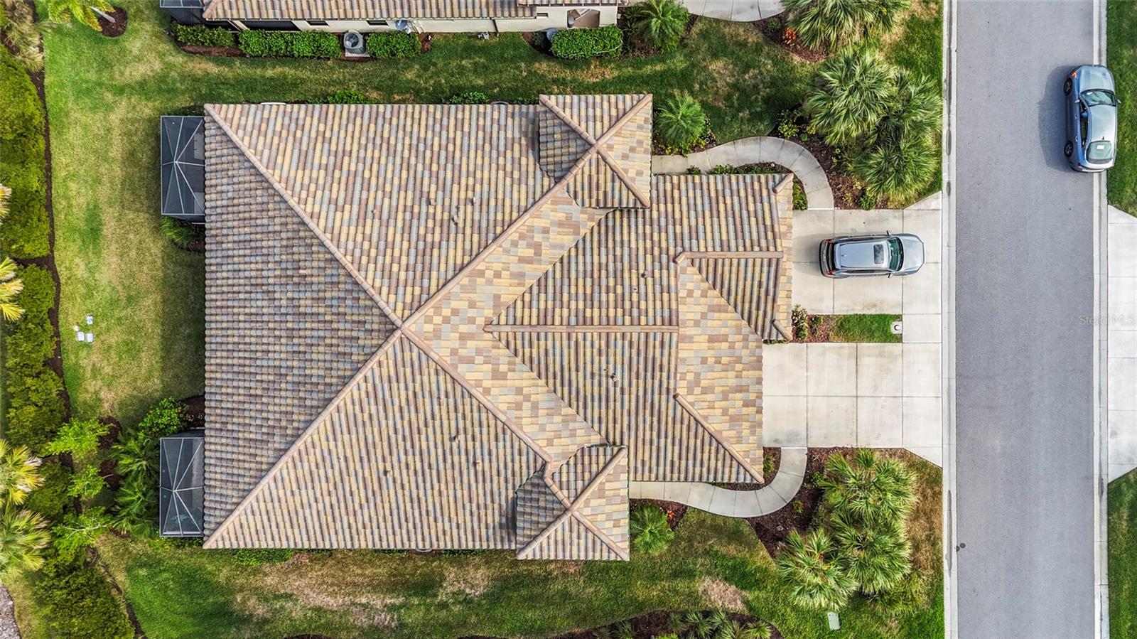 Image 29 of 84 For 200 Palidoro Circle