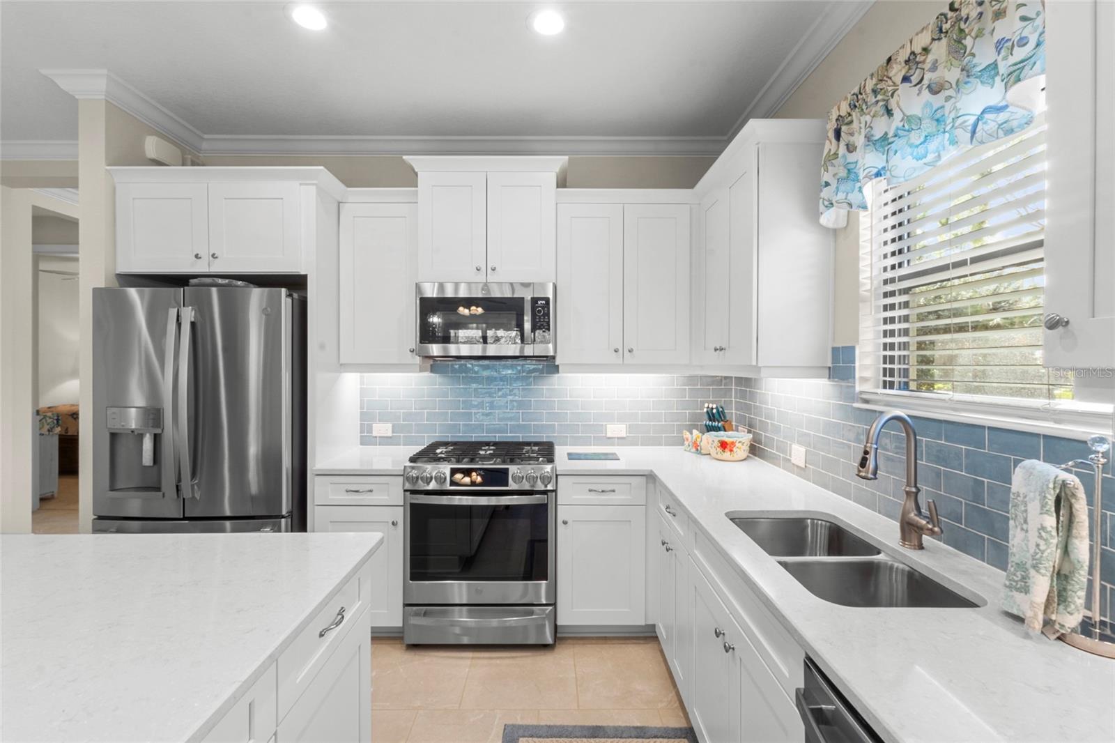 Image 3 of 84 For 200 Palidoro Circle