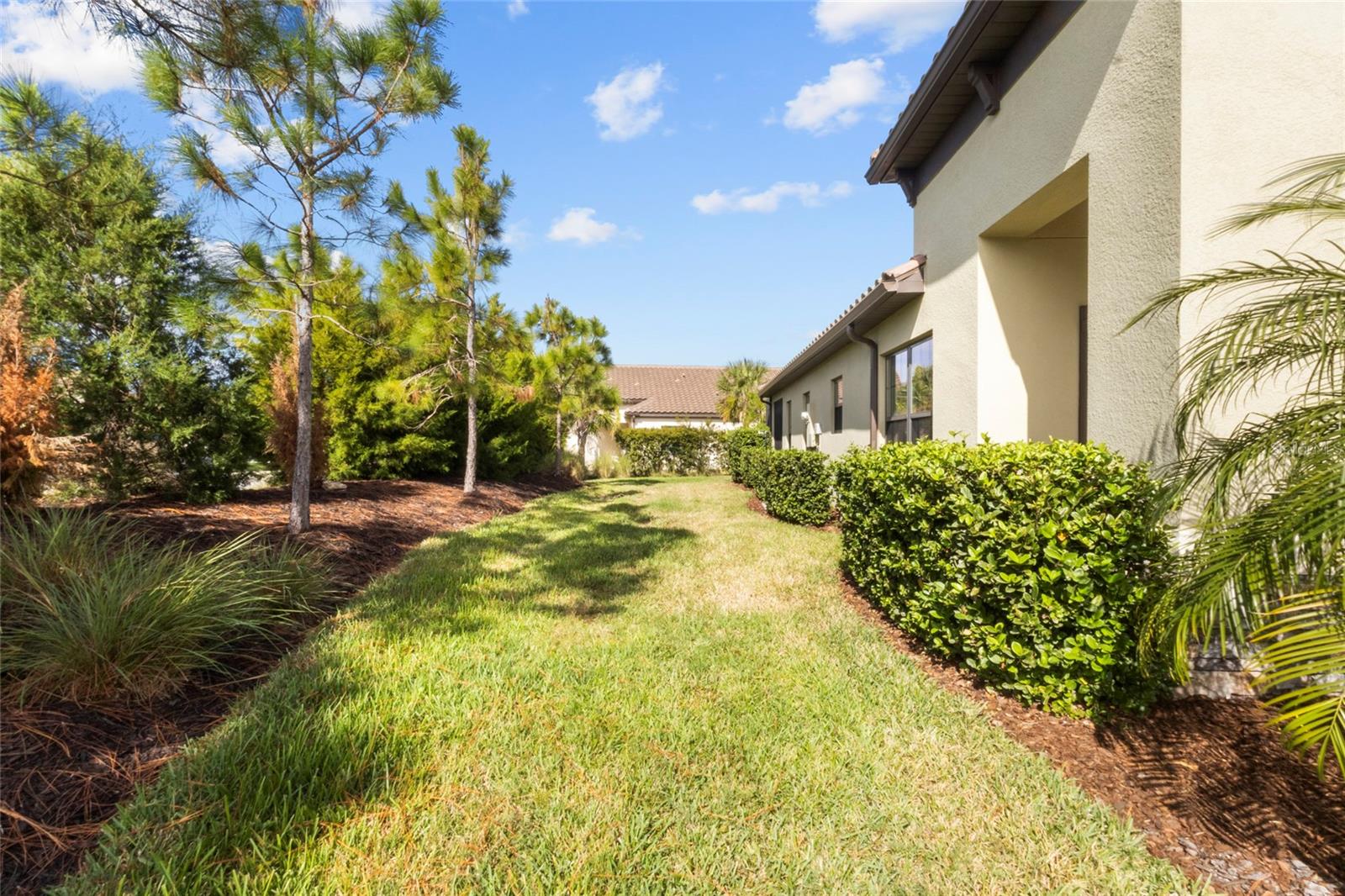 Image 34 of 84 For 200 Palidoro Circle