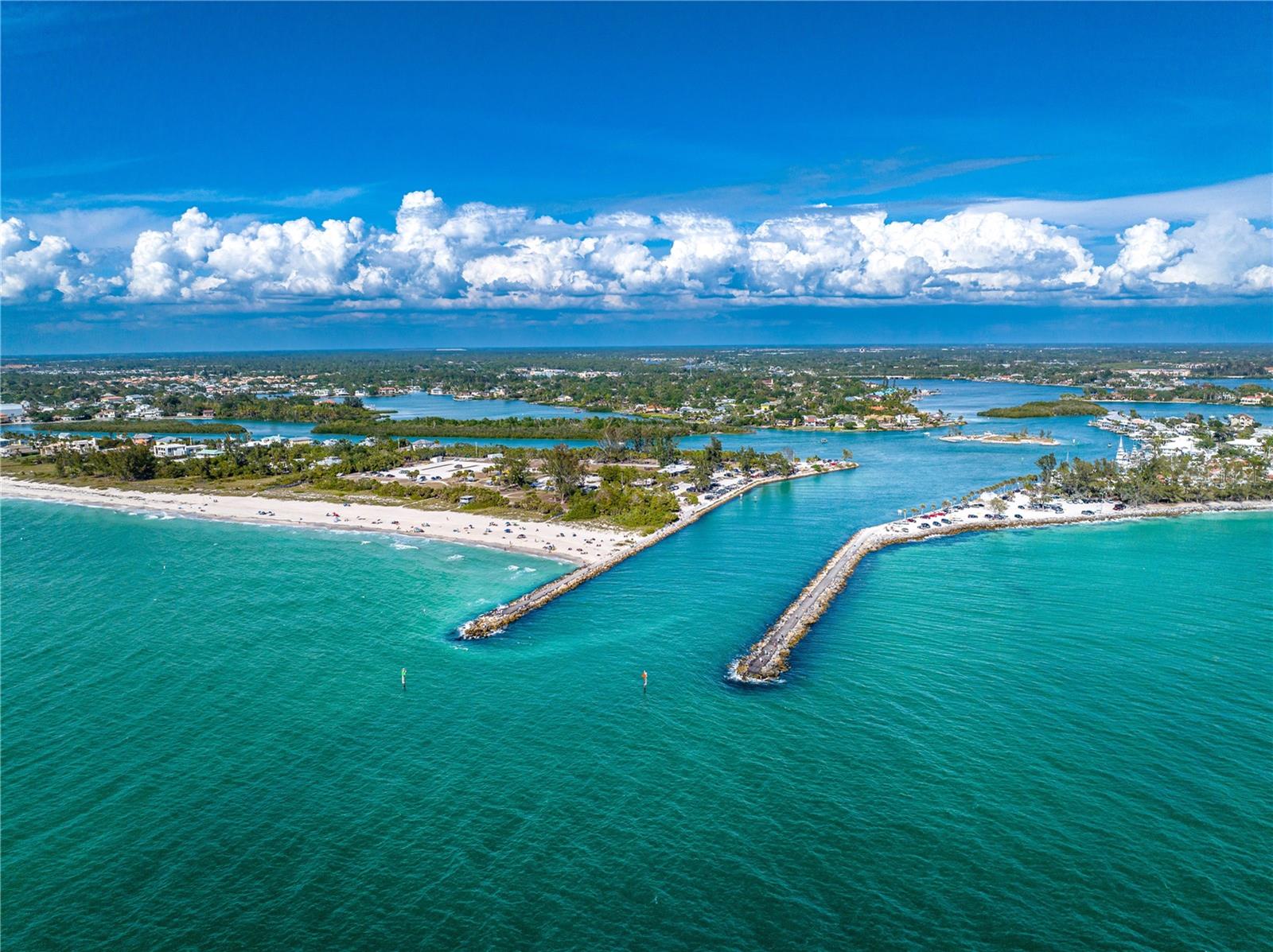 Image 46 of 84 For 200 Palidoro Circle