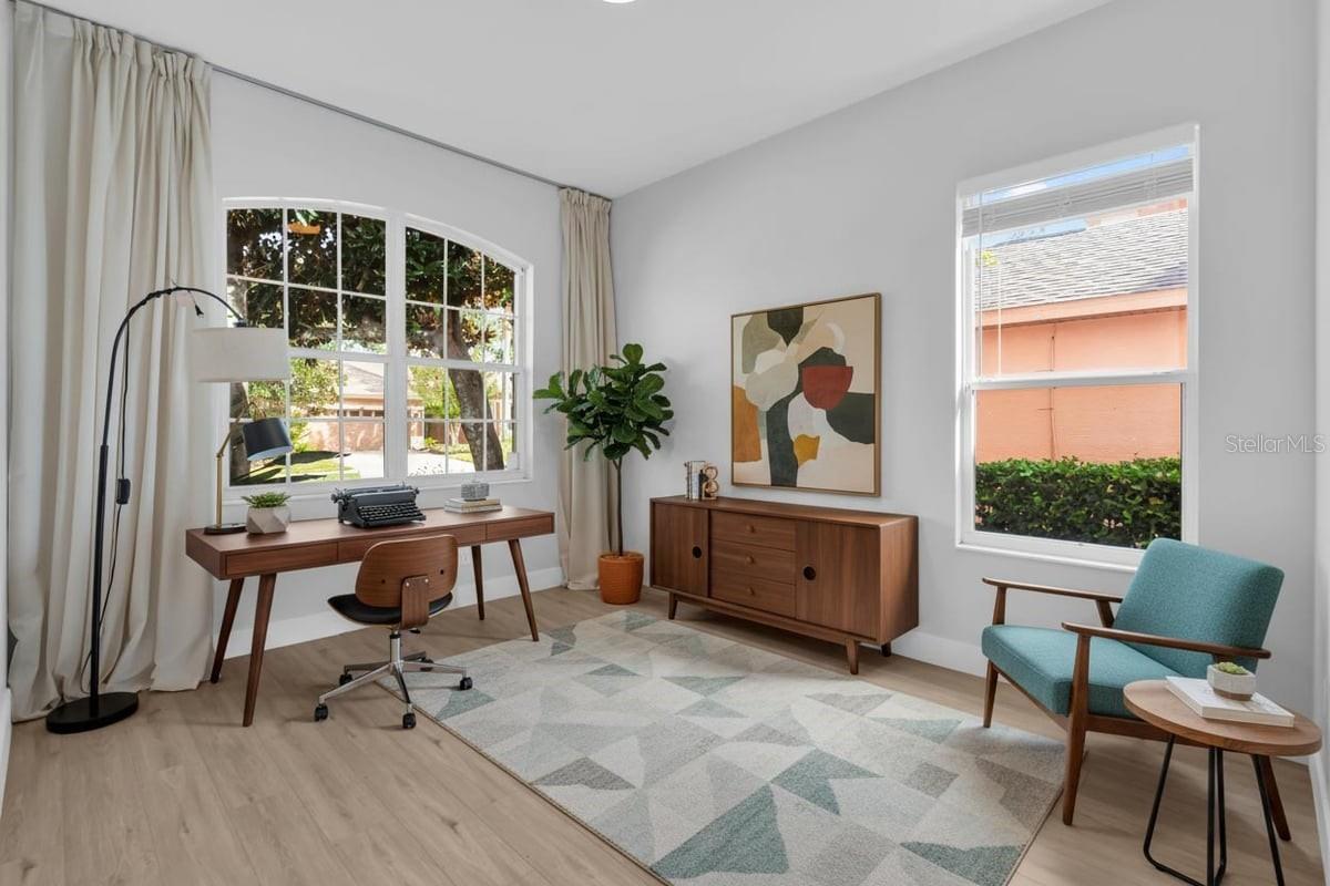 Image 19 of 44 For 312 Londonderry Drive