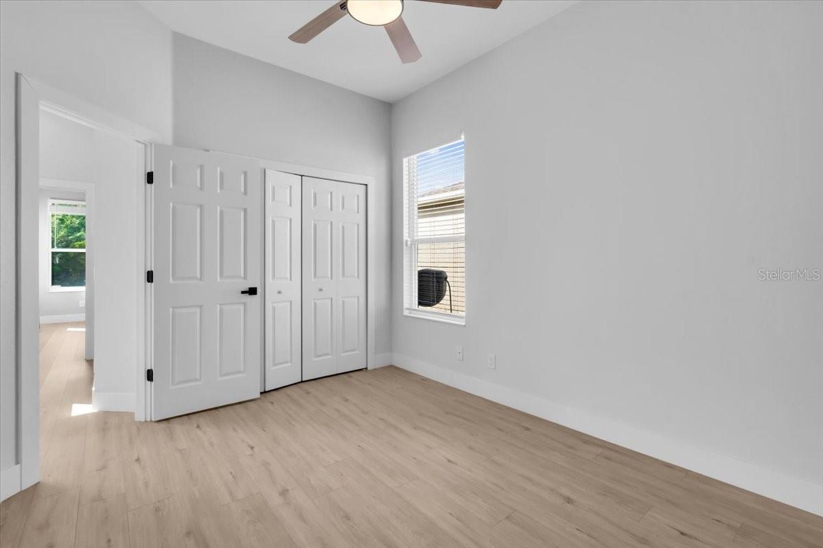 Image 30 of 44 For 312 Londonderry Drive