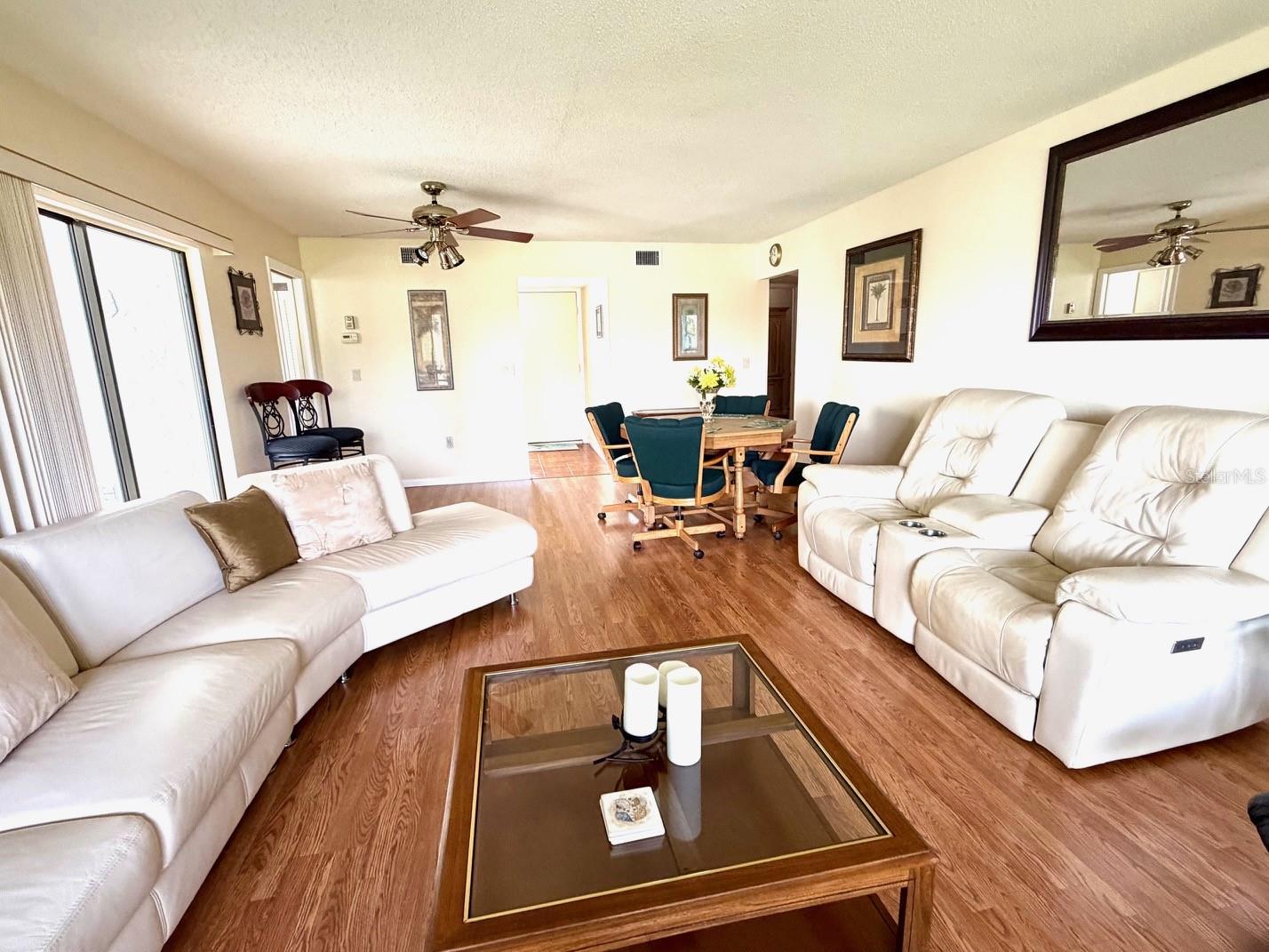 Image 6 of 22 For 3518 Richwood 52