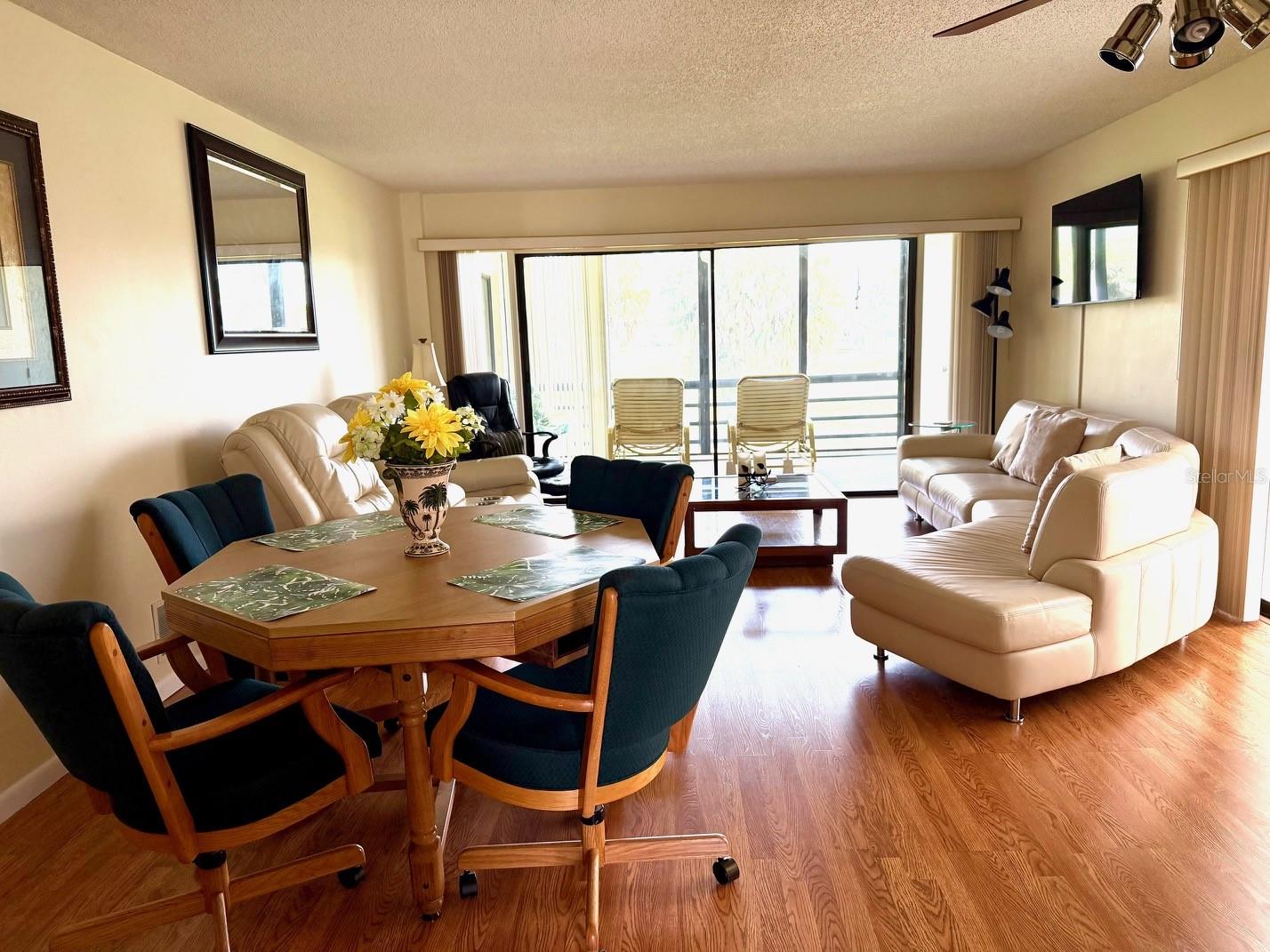 Image 7 of 22 For 3518 Richwood 52