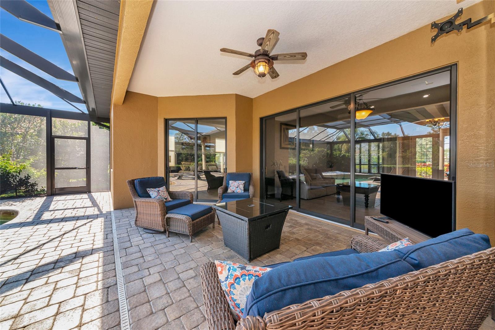 Image 37 of 68 For 501 169th Court Ne