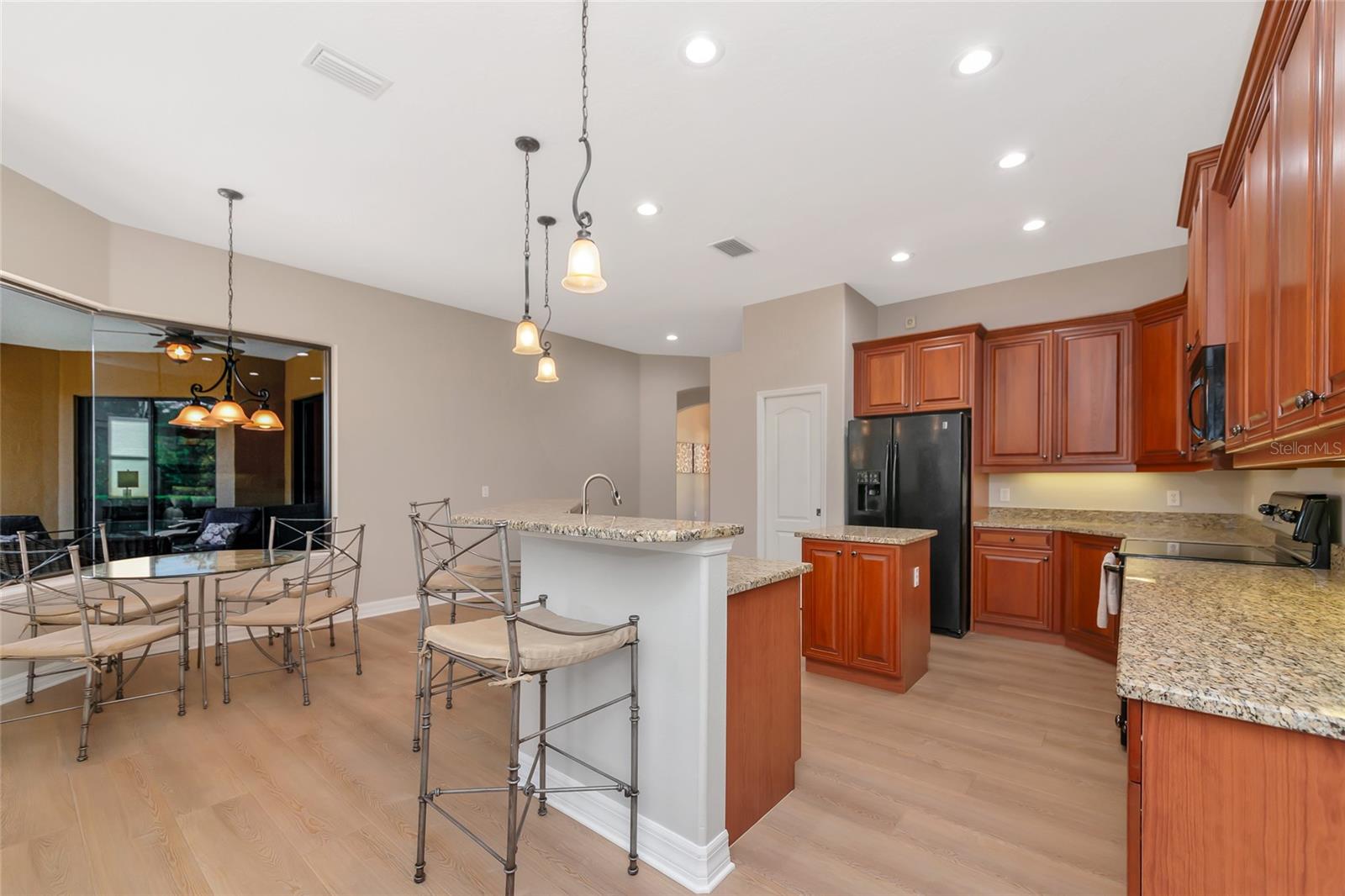 Image 4 of 68 For 501 169th Court Ne