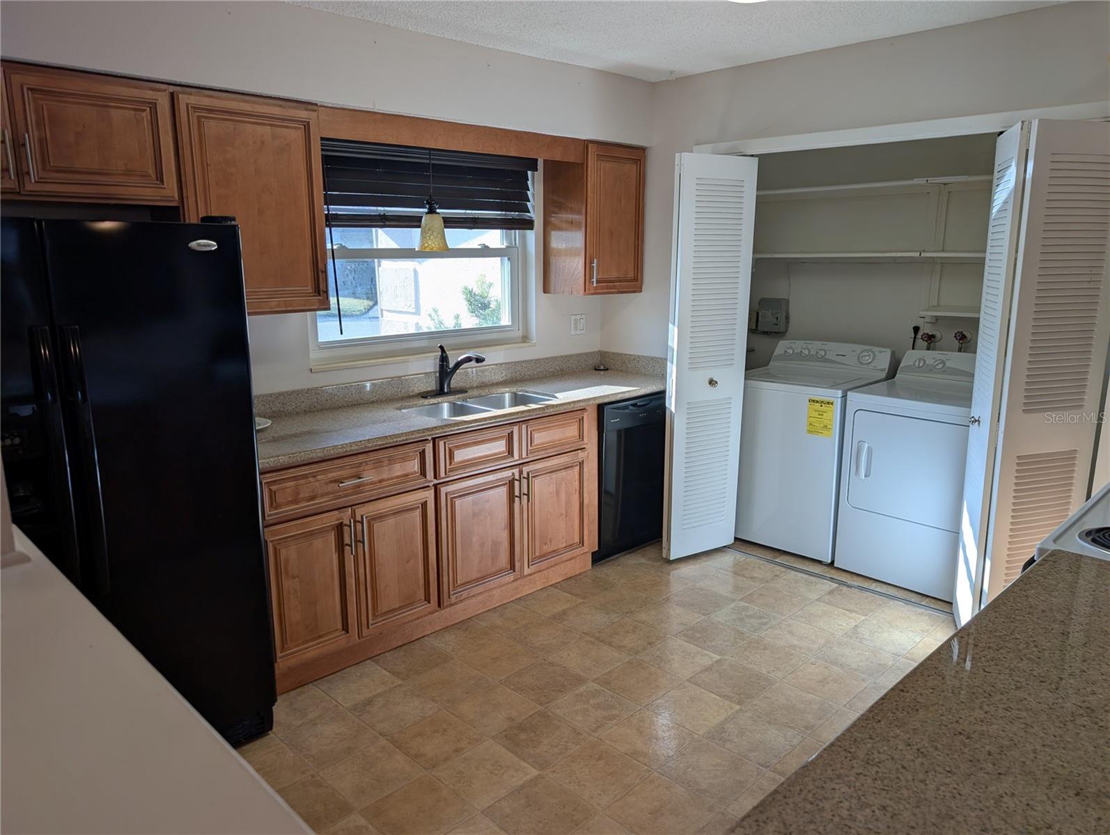 Image 4 of 16 For 4567 Shoshone Trail 167