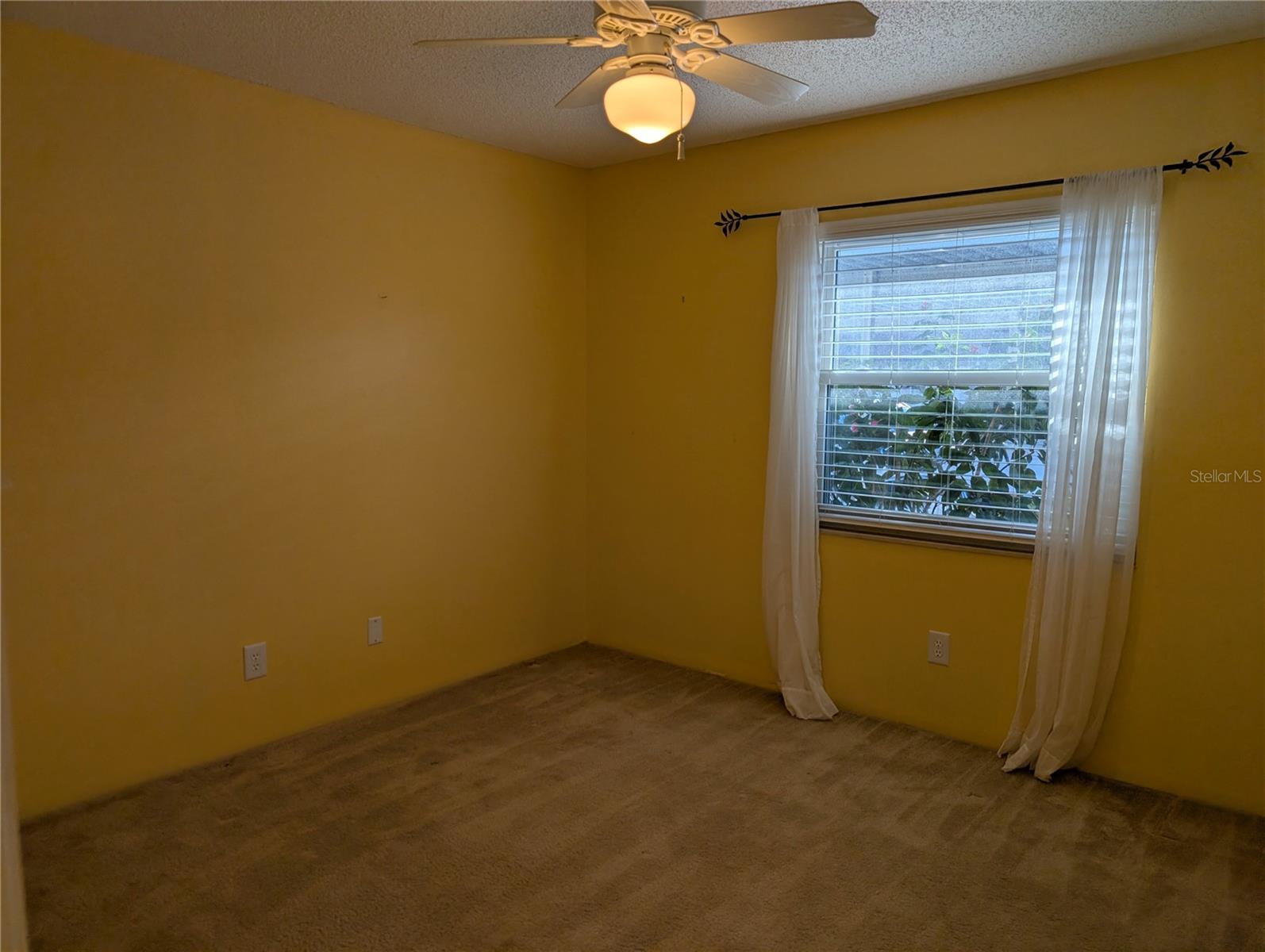 Image 8 of 16 For 4567 Shoshone Trail 167