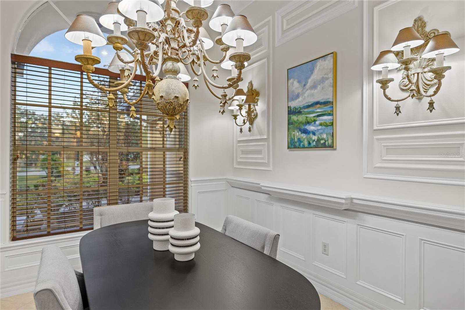 Image 18 of 98 For 13609 18th Place E