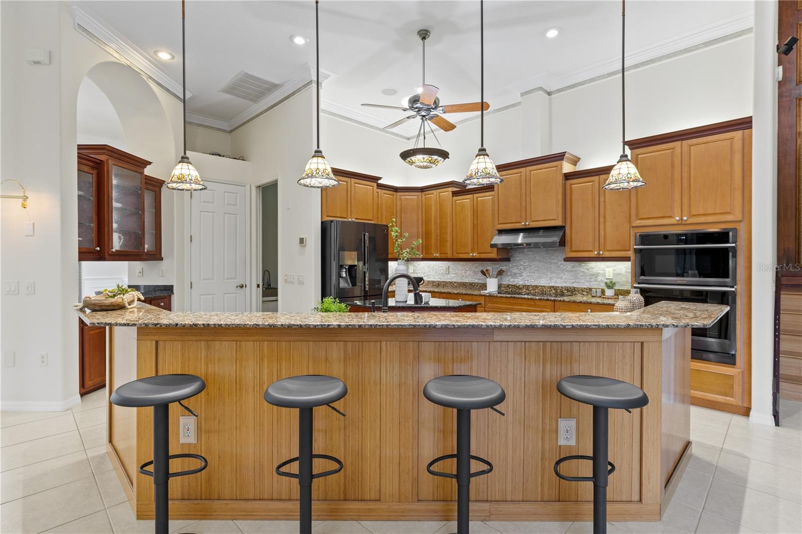 Image 21 of 98 For 13609 18th Place E