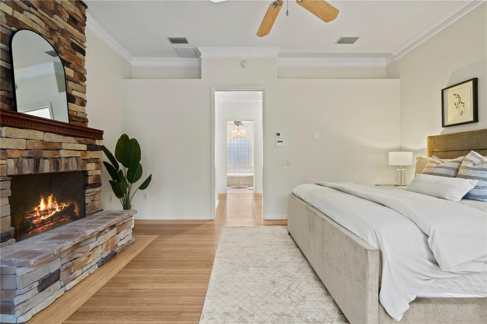 Image 44 of 98 For 13609 18th Place E