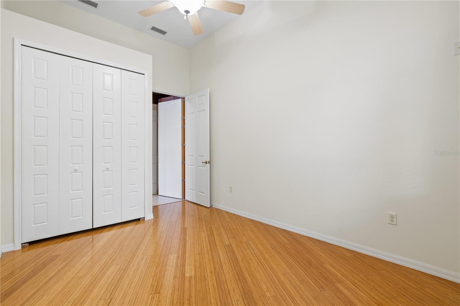 Image 51 of 98 For 13609 18th Place E