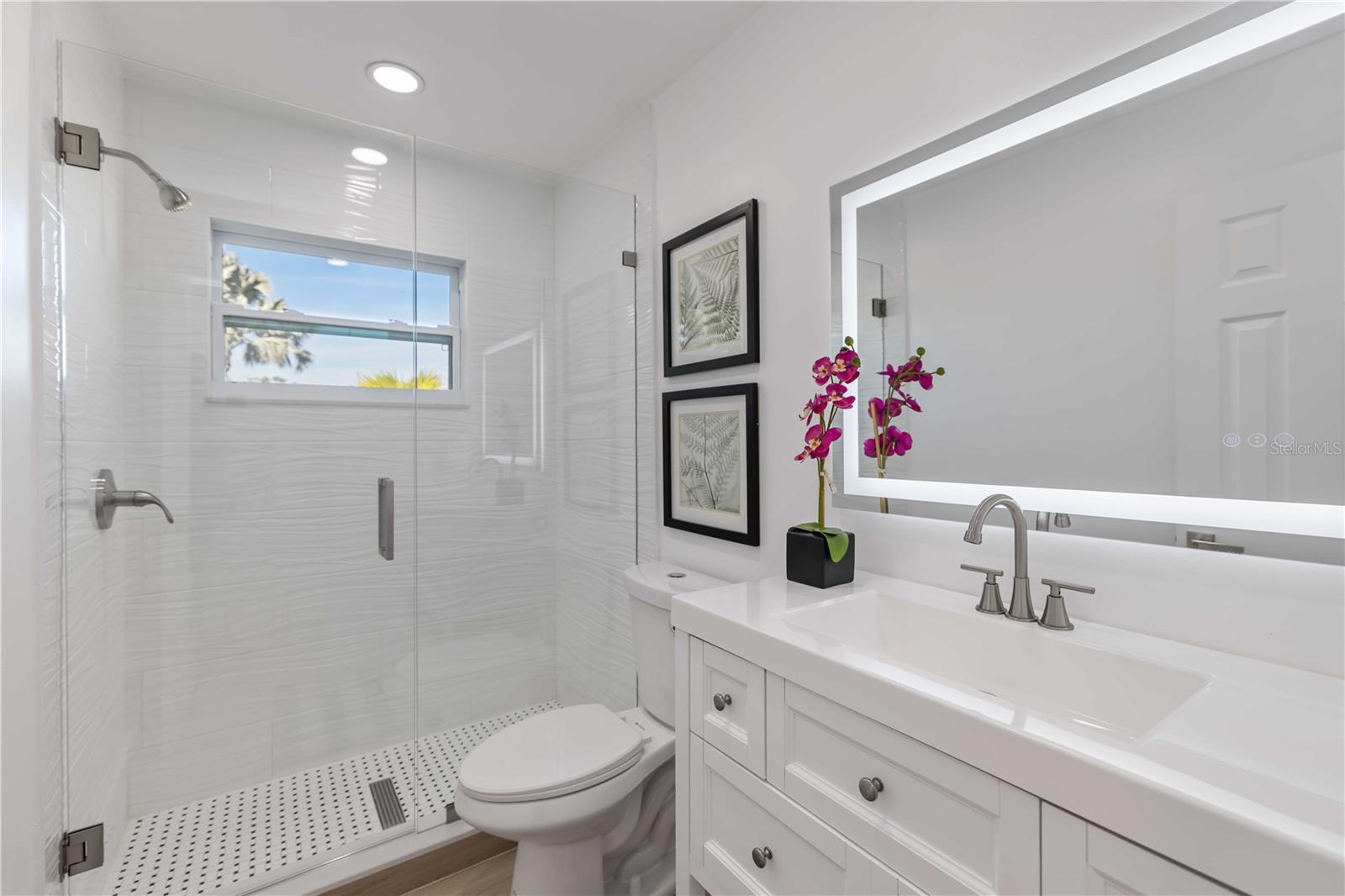 Image 13 of 46 For 226 Parkview Drive