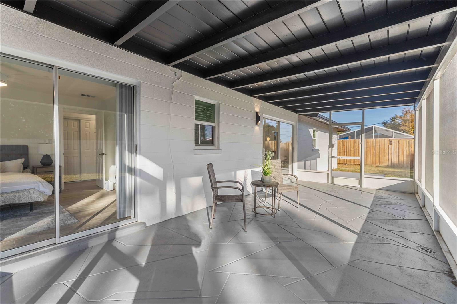 Image 23 of 46 For 226 Parkview Drive