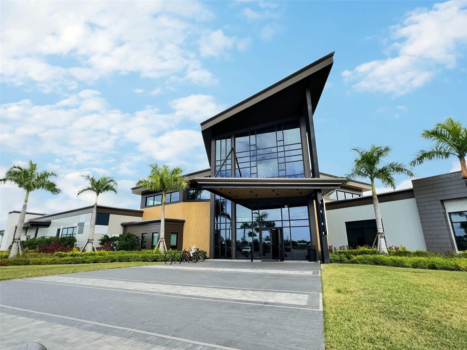 Image 22 of 28 For 8525 Snowfall Street