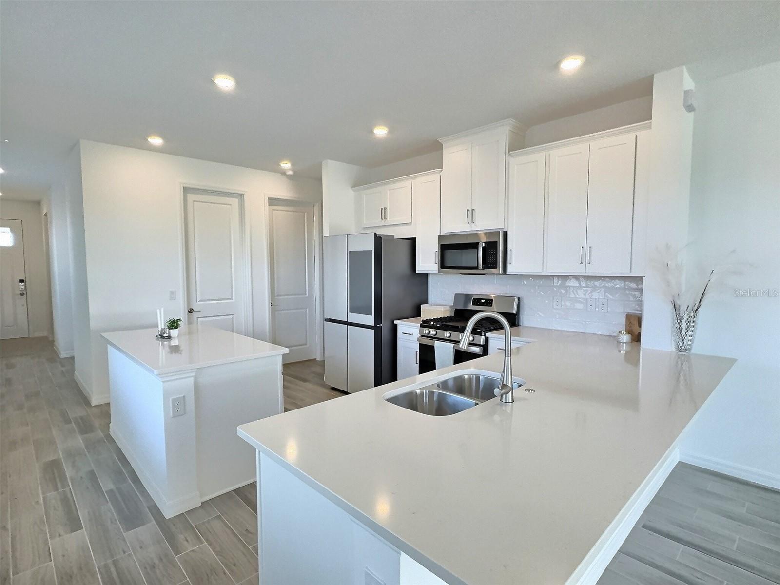 Image 3 of 28 For 8525 Snowfall Street