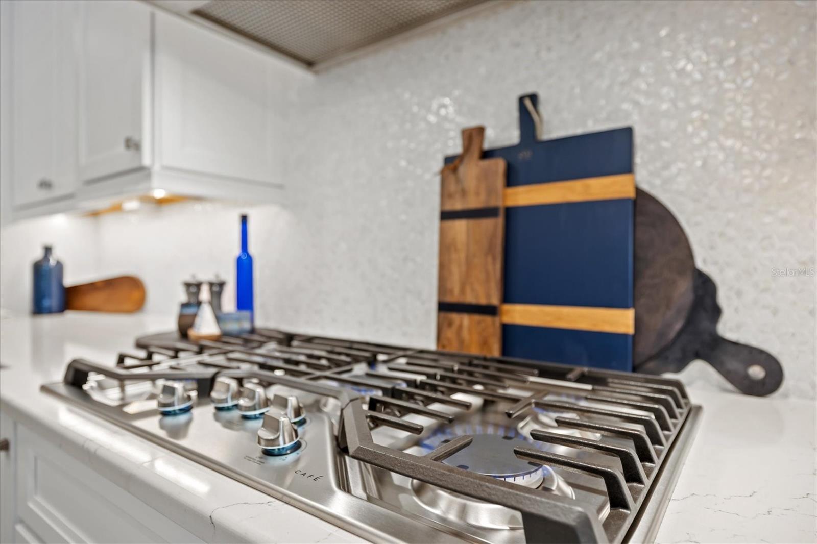 Image 18 of 100 For 7916 Mainsail Lane