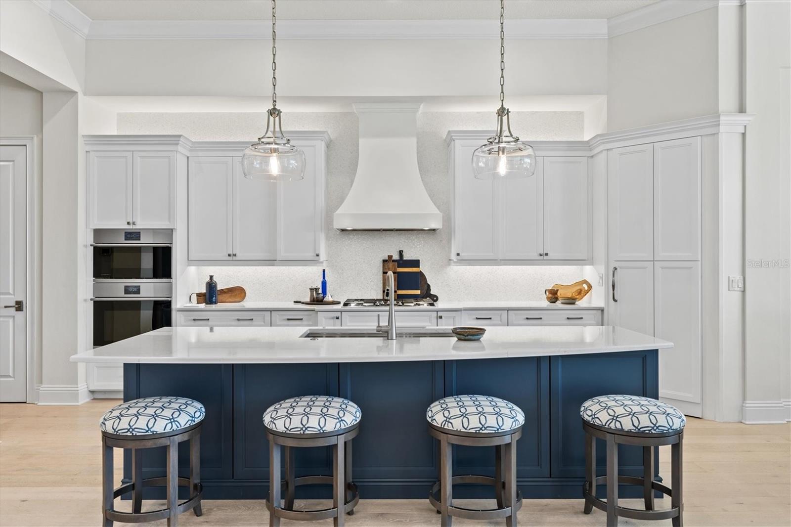 Image 20 of 100 For 7916 Mainsail Lane