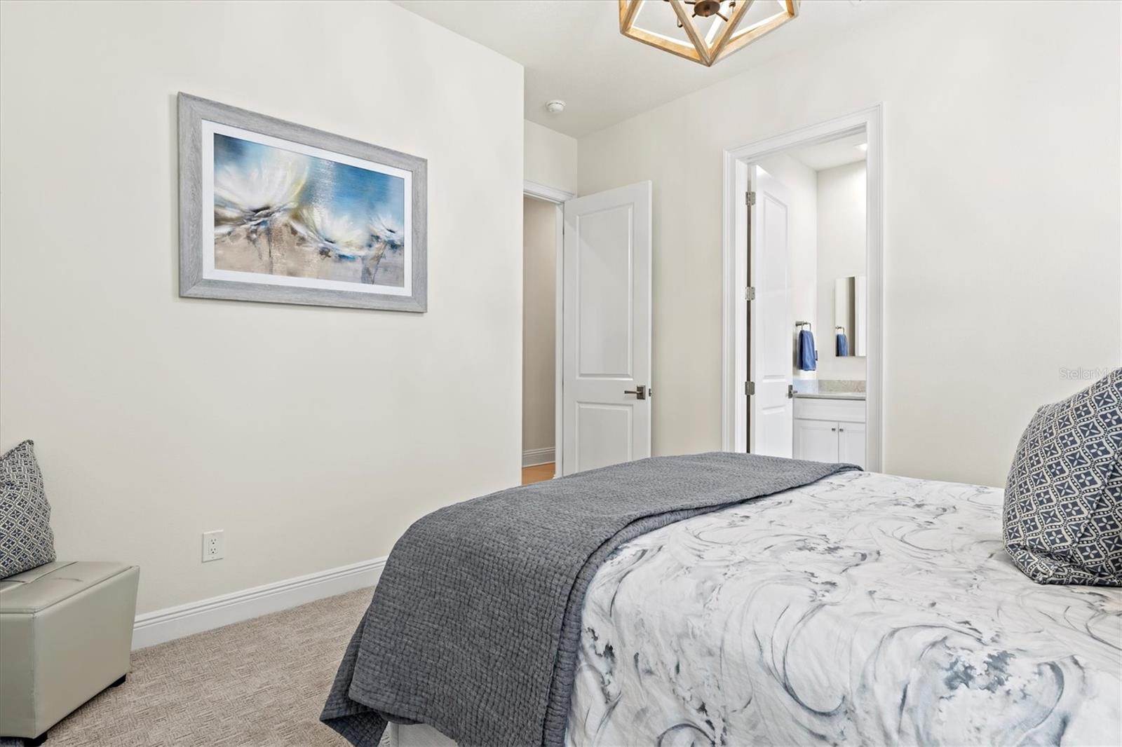 Image 48 of 100 For 7916 Mainsail Lane