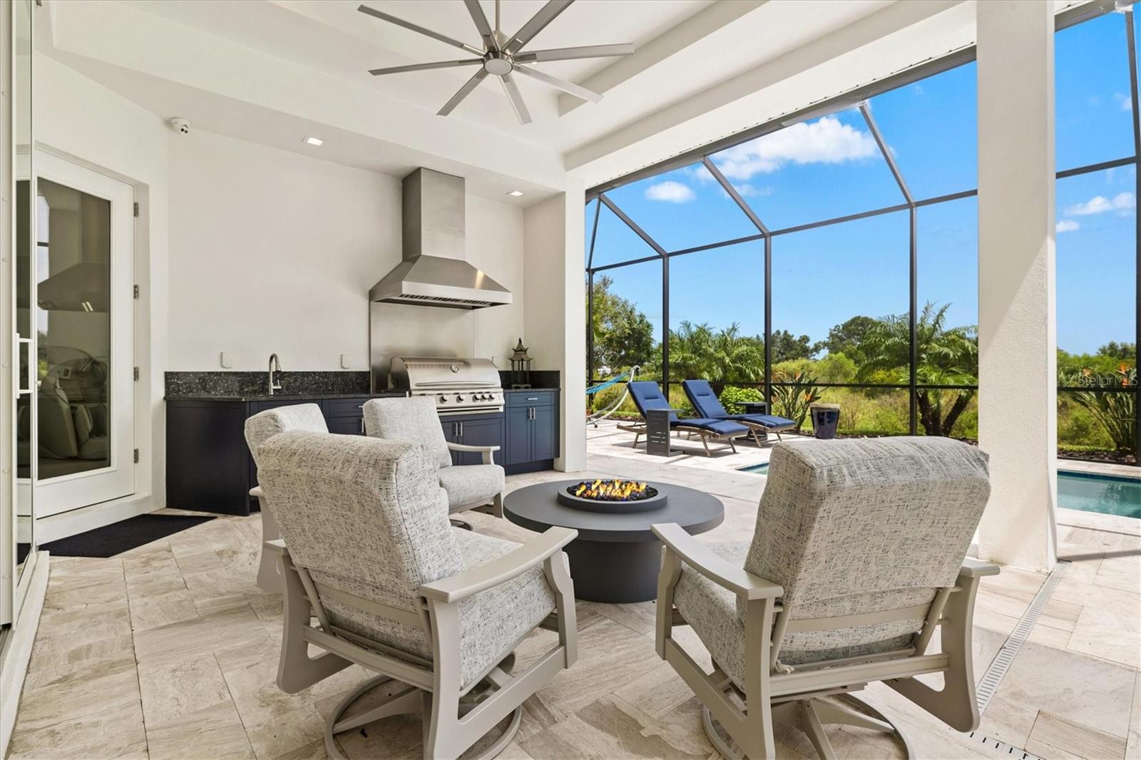 Image 60 of 100 For 7916 Mainsail Lane