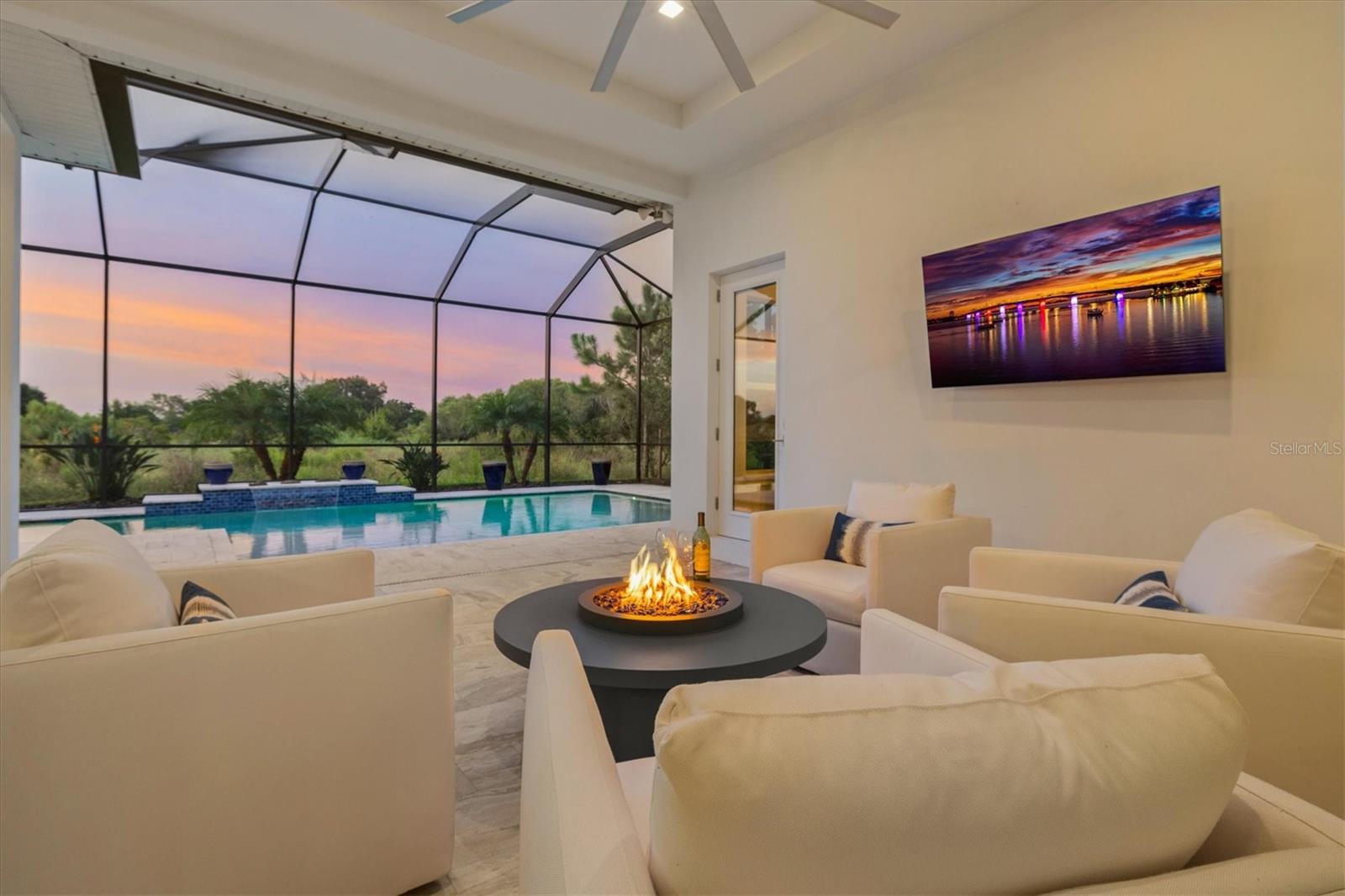 Image 69 of 100 For 7916 Mainsail Lane