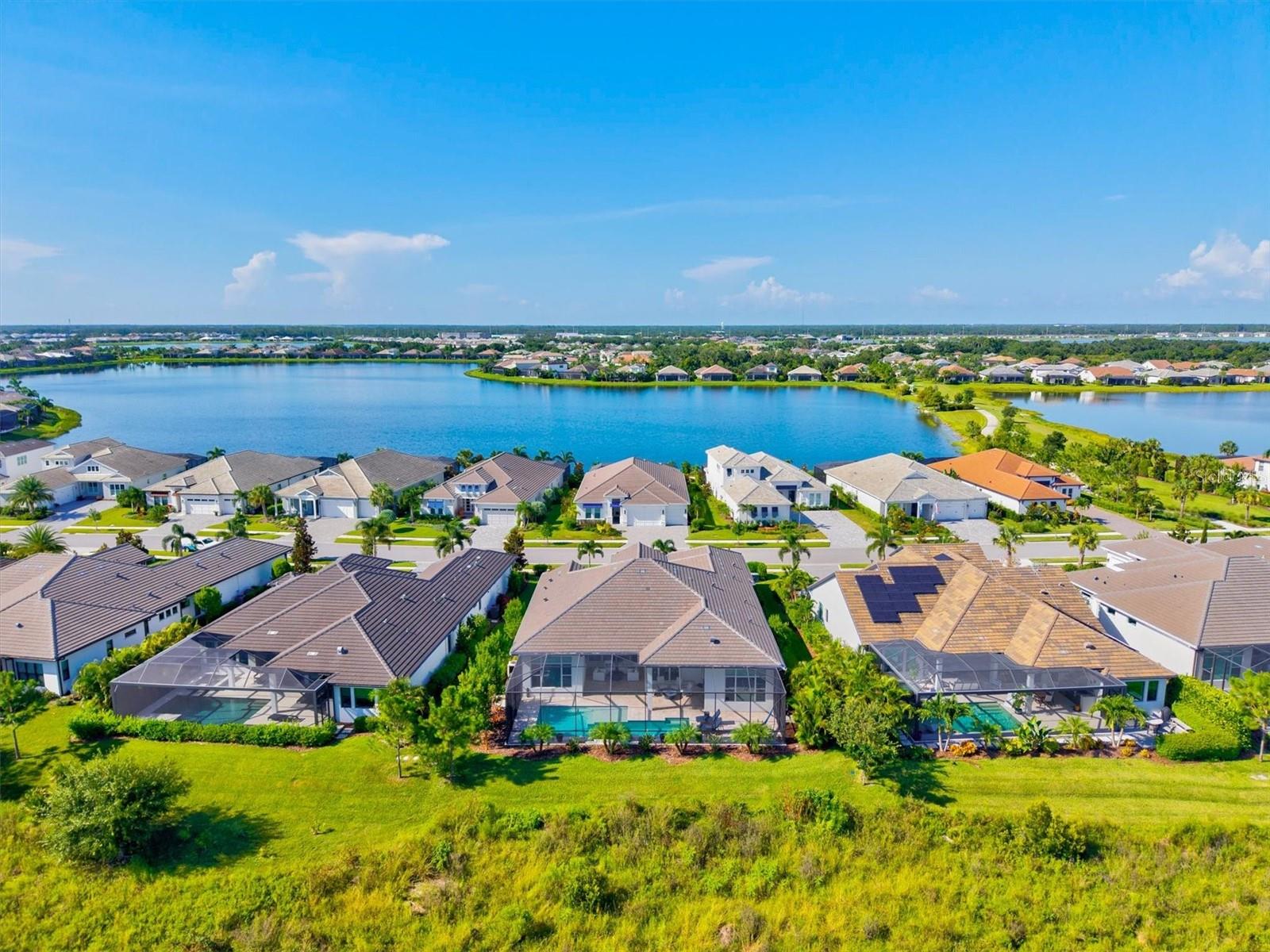 Image 77 of 100 For 7916 Mainsail Lane