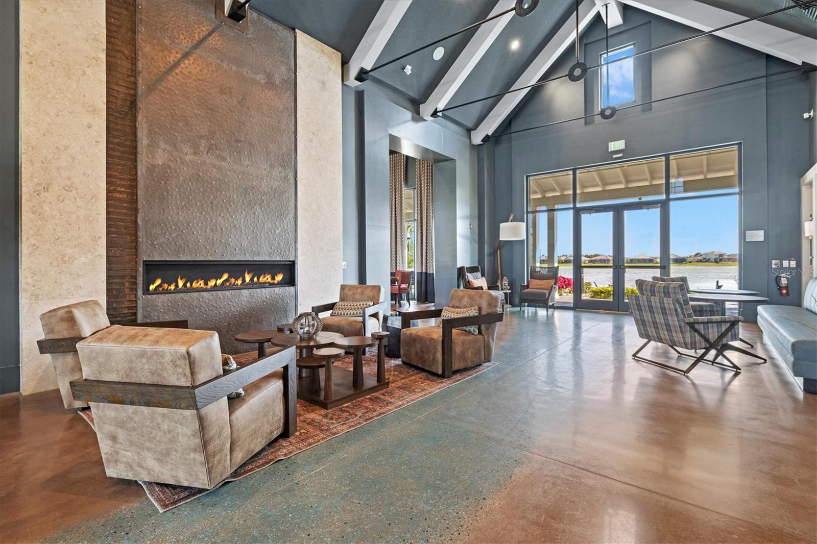 Image 83 of 100 For 7916 Mainsail Lane