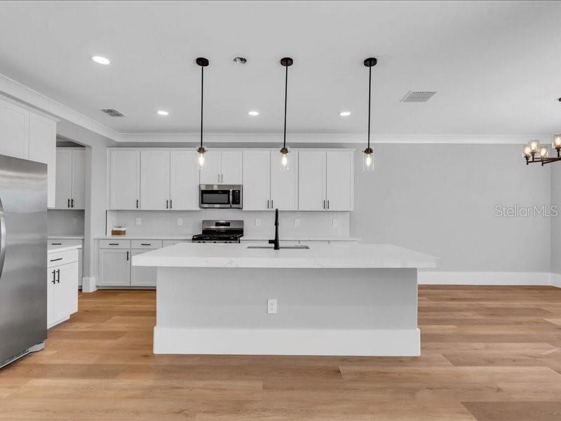 Image 8 of 34 For 15254 Sea Salt Way