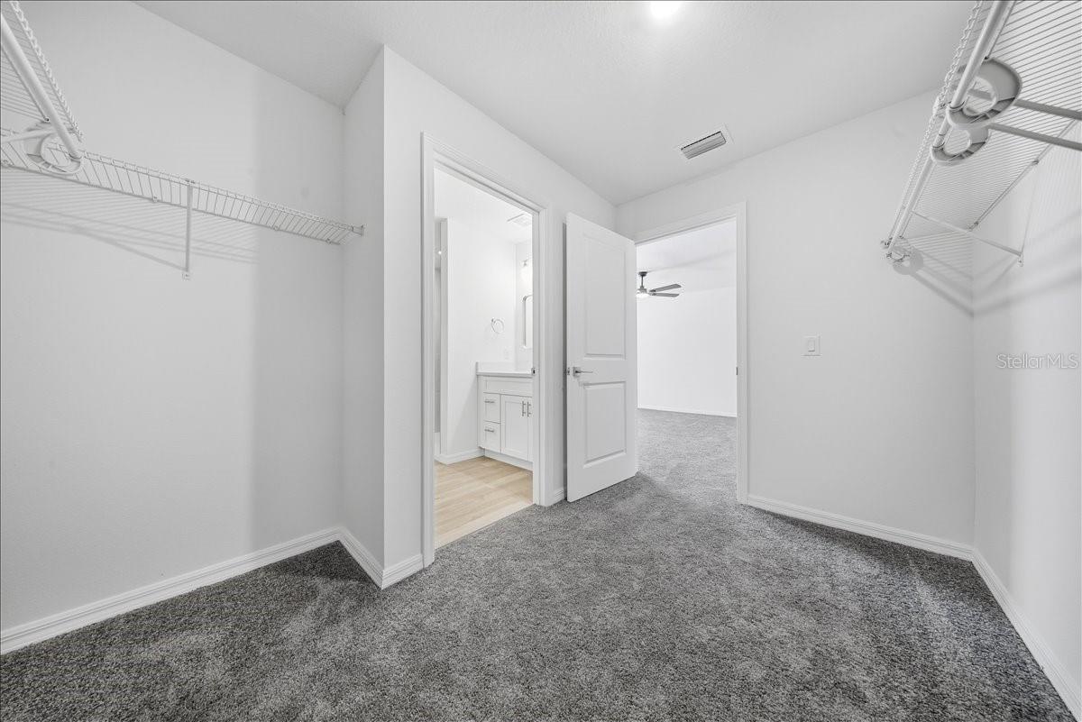 Image 15 of 26 For 5565 Lavender Avenue