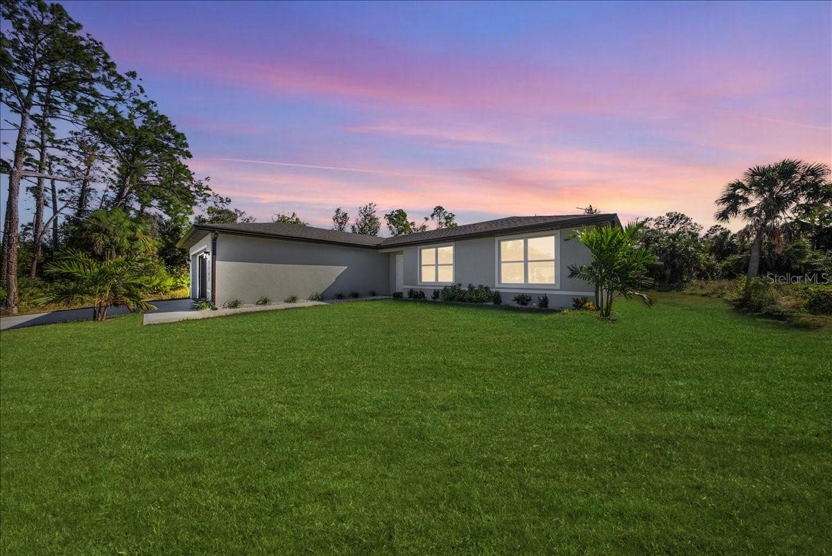 Image 2 of 26 For 5565 Lavender Avenue